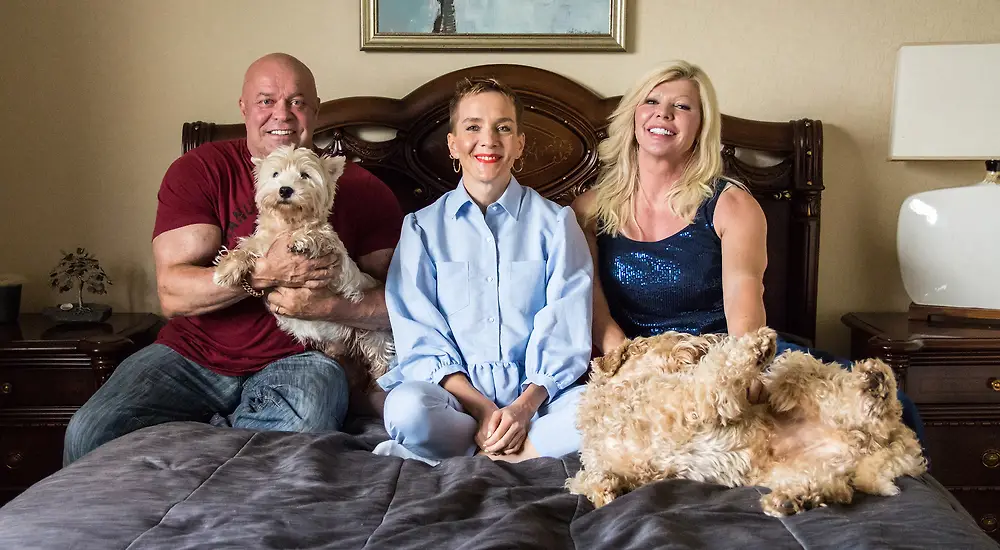 Yökylässä Maria Veitola