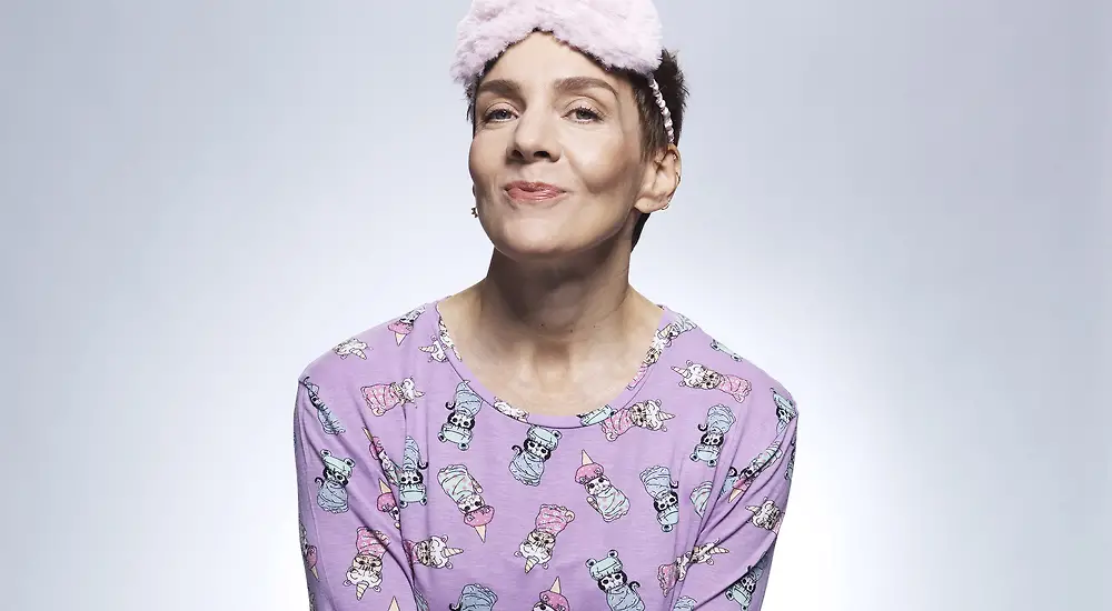 Yökylässä Maria Veitola