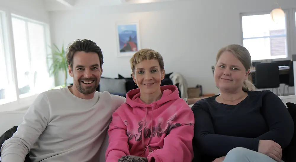 Yökylässä Maria Veitola