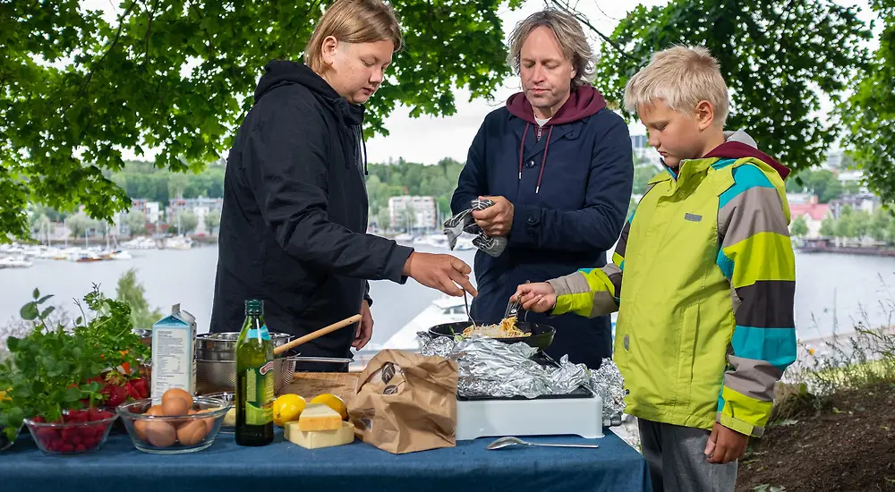 Kaappaus keittiössä