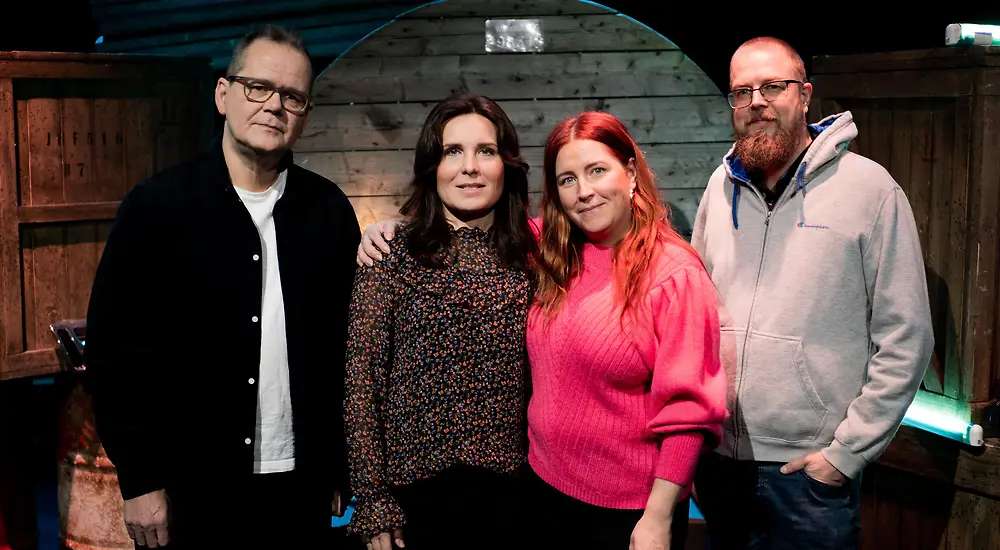Yökylässä Maria Veitola