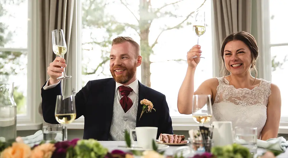 Ensitreffit alttarilla