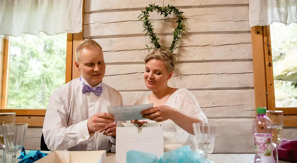 Ensitreffit alttarilla