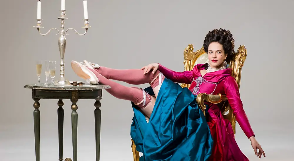 Harlots - Paheen pesä