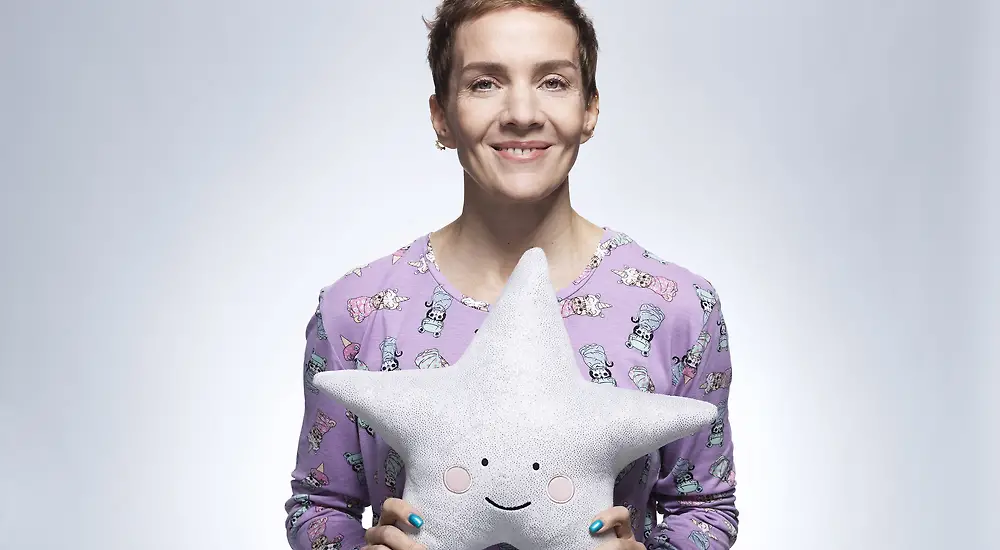 Yökylässä Maria Veitola