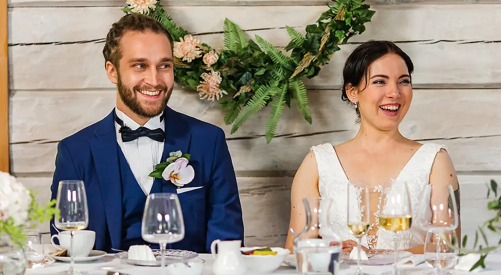 Ensitreffit alttarilla Sami