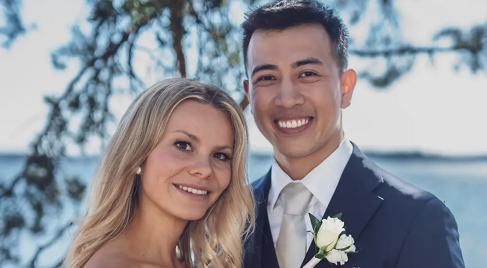 Ensitreffit alttarilla Anna