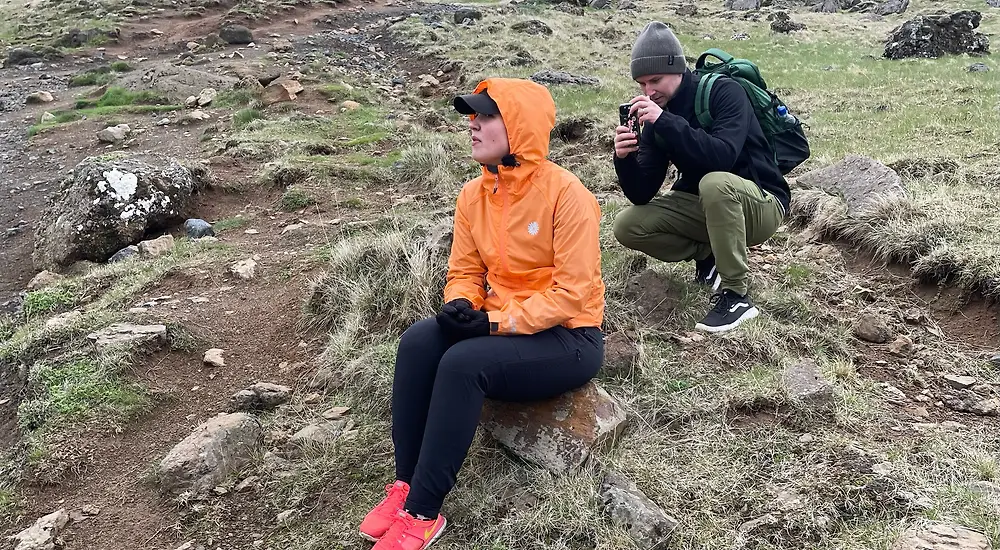 Ensitreffit alttarilla Taina