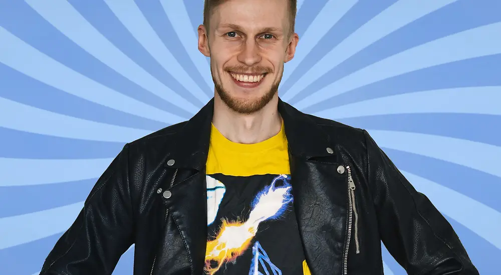 Hauskat kotivideot by Roni Back