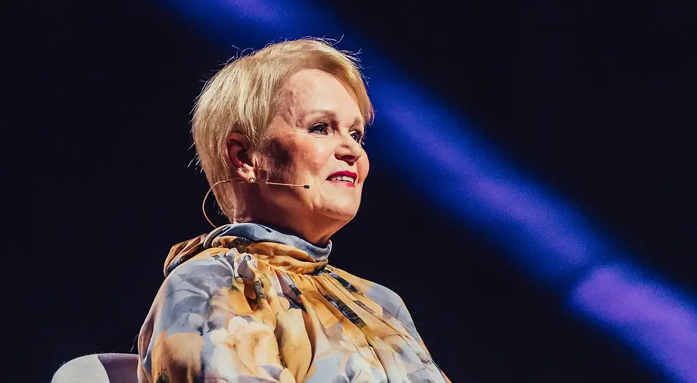 Katri Helena