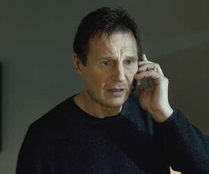 TV-leffa: Iskä ja ex-CIA-agentti Liam Neeson tykittää menemään tyttärensä suojelemiseksi - Taken