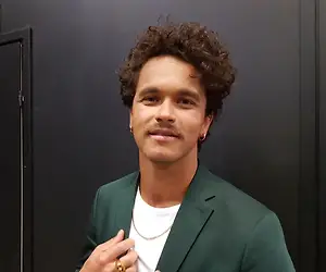 Pete Parkkonen näki huikean leffan, joka johti uuteen lempisuhteeseen: "Se yllätti kulman takaa"