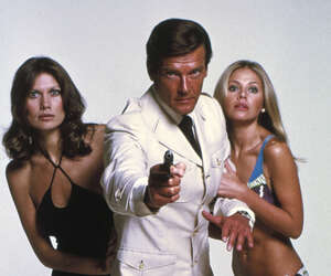 007 seikkailee jälleen - James Bond -leffat pyörivät tv:ssä elokuussa - Katso lähetysajat tästä!