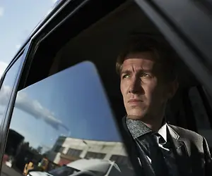 TV-tärppi: Metsäjätti - Miika Nousiaisen menestysromaaniin perustuva leffa tv:ssä