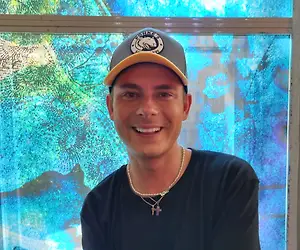 Millainen Niko Saarinen on kännissä? Radiojuontaja paljastaa: 