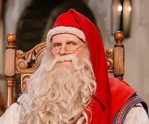 Haluaako lapsesi päästä juttelemaan Joulupukin Kuuma linja -ohjelmaan? Katso ohjeet tästä!