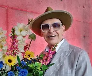 Harvinainen tv-haastattelu: Jorma Uotinen - Miten lähes liikuntakyvyttömästä pojasta tuli tanssija?