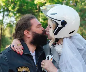 Odotus palkitaan! Rakastettu komediasarja starttaa uusin jaksoin - Tätä tiedossa!