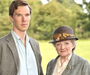 Agatha Christie -leffa tv:stä - Rooleissa mm. taitavat Benedict Cumberbatch ja Julia McKenzie