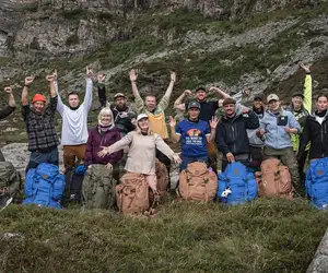 Aikamoinen joukko! The Summit Suomi -kisaajat: poroagrologi, deittivalmentaja, tuleva lääkäri...