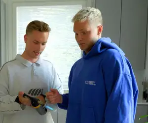 Hoksasitko? Benjamin Peltosen miesystävä on MasterChef-sarjasta tuttu!