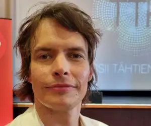 Johannes Holopainen paljasti koskettavan perinteen - Tuntematon sotilas -elokuvan miesjoukko mukana