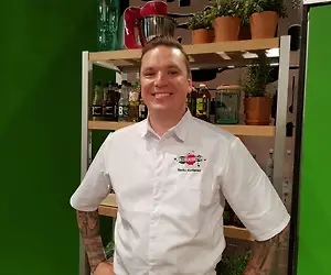 Katso video: Paras leffa ikinä: Serko Rantanen