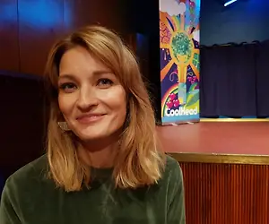 Koukussa ja Sorjonen -sarjoista tuttu Matleena Kuusniemi: "Ne on tunnelmaltaan vähän outoja"