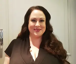 Niina Kuhta elää kiireisen yrittäjän arkea - Löytyykö tästä pätkästä yhtymäkohtia omaan elämään?