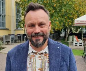Öisin pimeydessä piilee vaara - Riku Rantala paljastaa Selviytyjät-kulissien takaa
