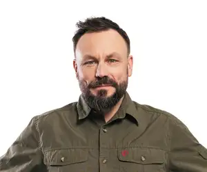 Paljastus: Selviytyjät-kulisseissa uima-allaselämää - Riku Rantala rehellisenä oudosta hetkestä!