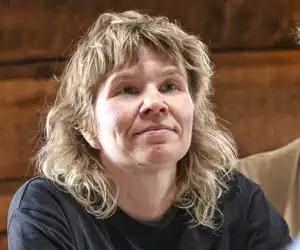 Tätä ei tv:ssä: Henriikka Rönkkönen rehellisenä Farmi-tippumisen jälkeen: 